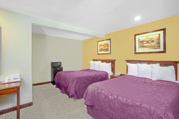 Baymont By Wyndham Coalinga