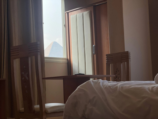 Grand pyramids view hotel