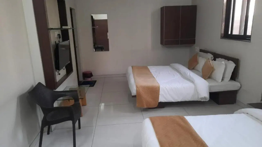 Hotel indrani