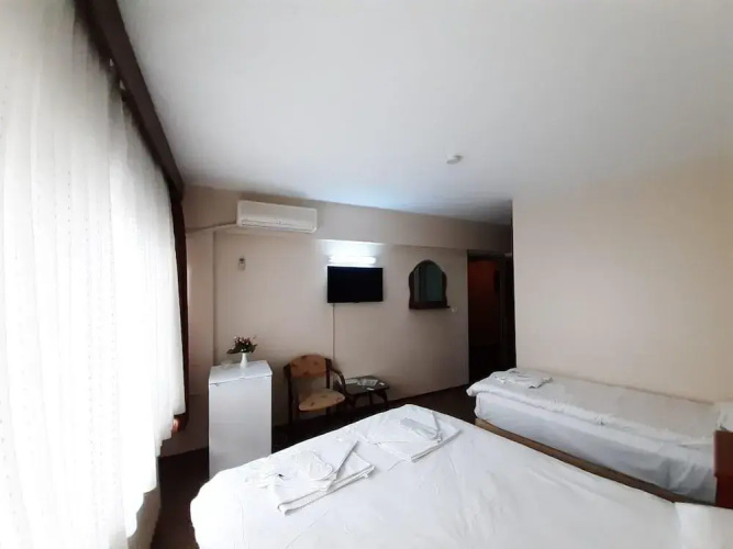 Hotel Cesmeli