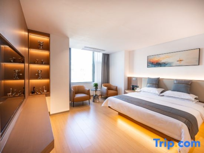 Standard Double room with view