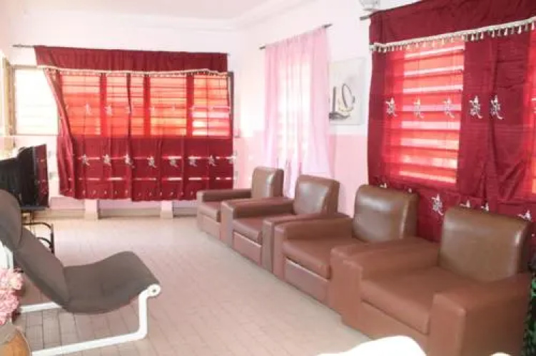 Royal Hotel
