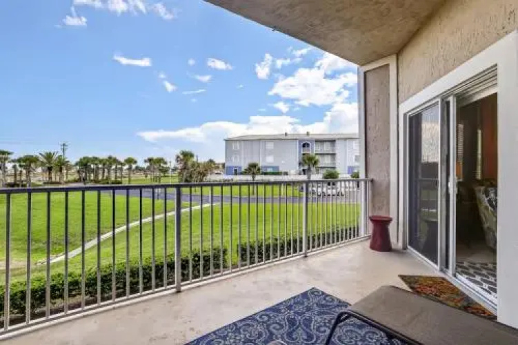 103 Ocean Park