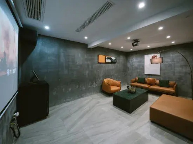 Luli Villa