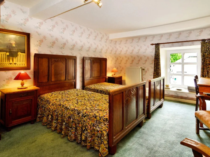 Very Authentic Ardennes House