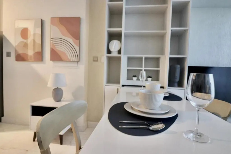 Brand New Studio Apartment with Balcony