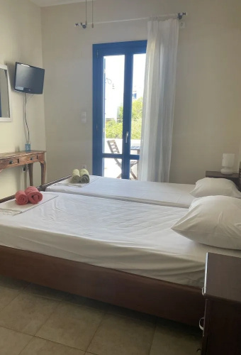 Eleni Apartments