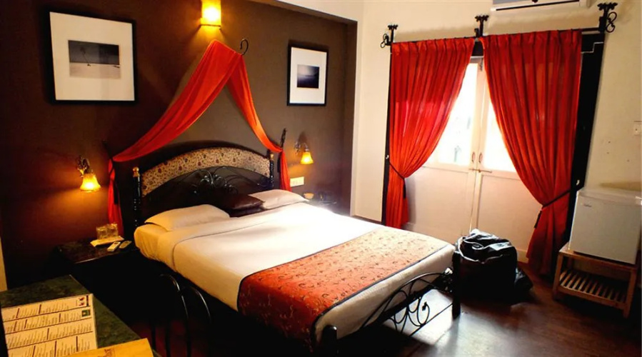 The Camelot Manor