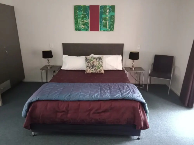 Surf City Lodge