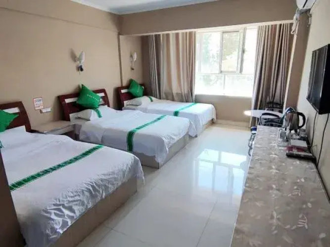 Nalati Puzhou Hotel
