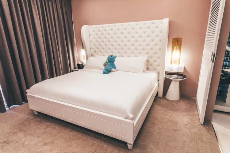 2 Bedrooms Dash Club Villa