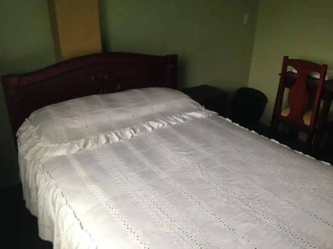 Hostal Los Lirios