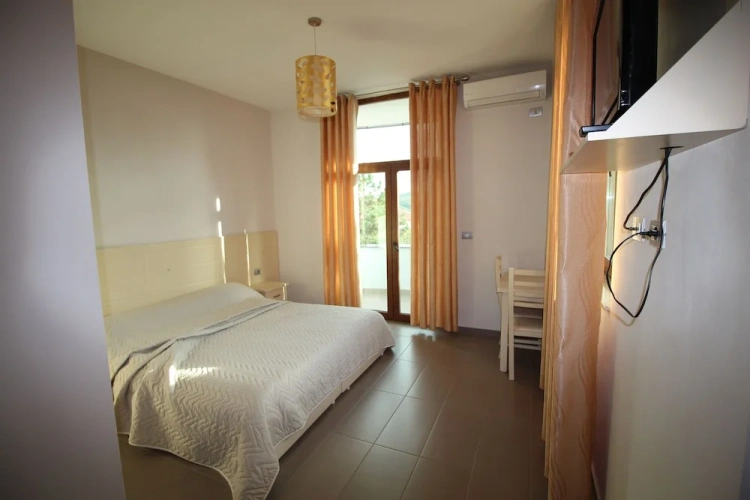 Comfort Double room with city view