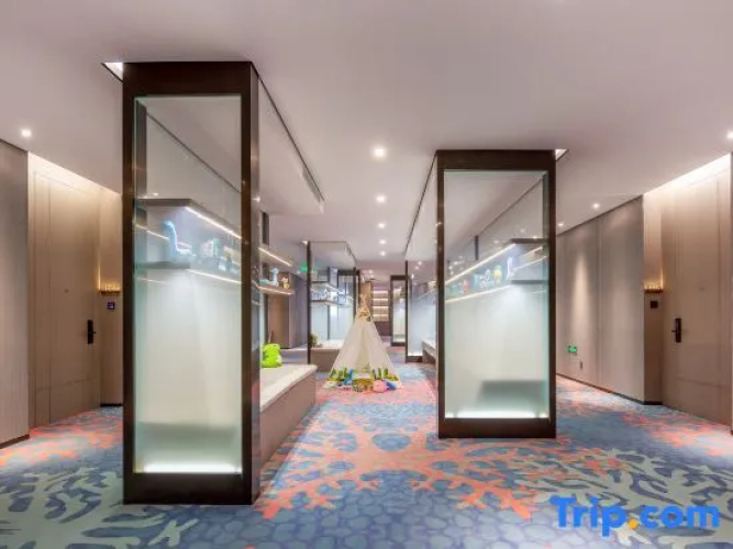 Chongqing Winterless Hotel