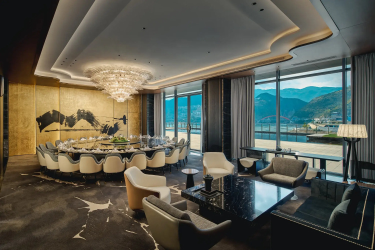 Hualuxe Hotels And Resorts Chongqing Wushan