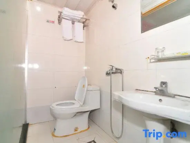 Zhongshan Hotel