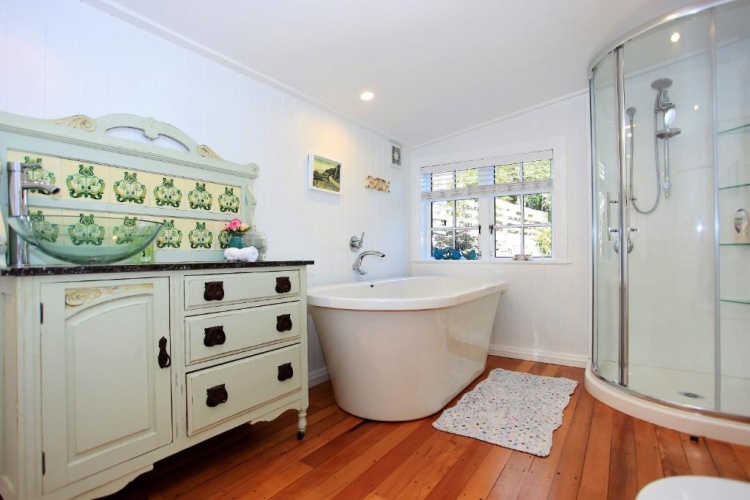 2 Bedrooms Cottage