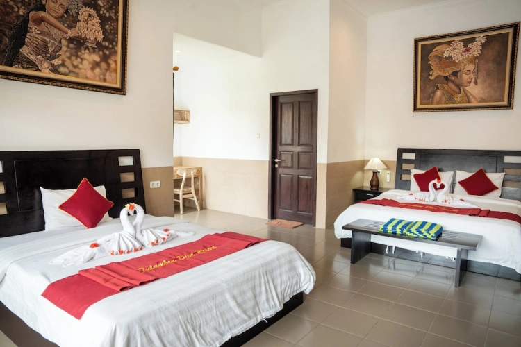 Deluxe Triple room