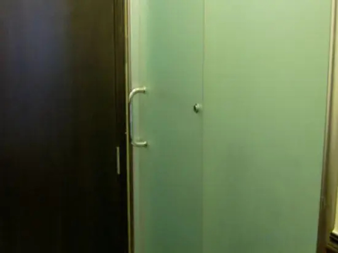 Oriental Pearl Hostel
