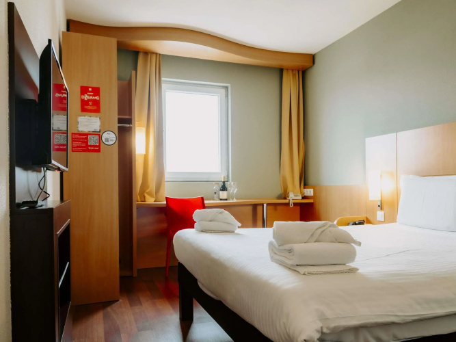 Ibis Sofia Airport