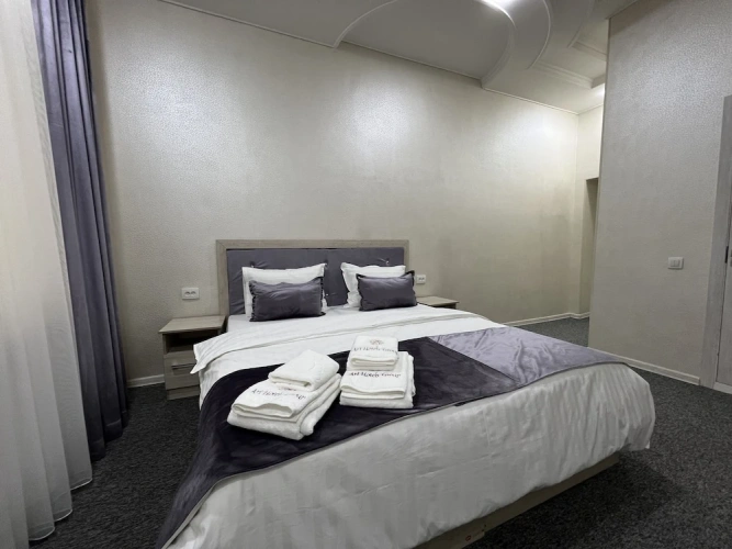 Standard Twin room with balcony