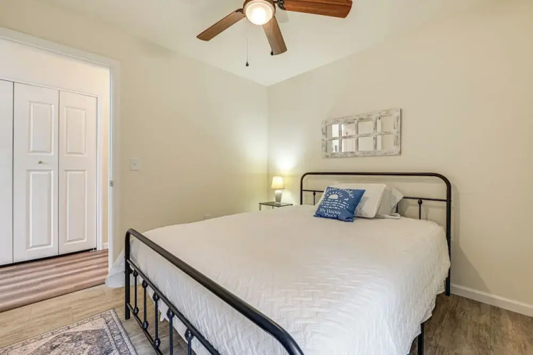Keuka Lake Retreat Steps From Marina!