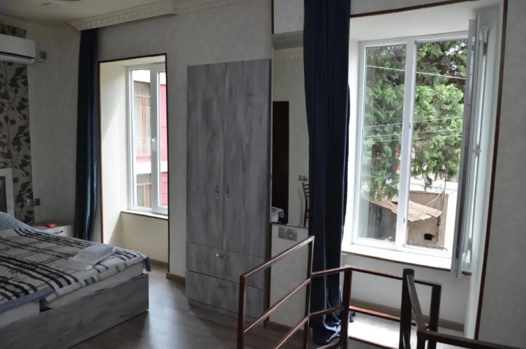 Guest house UTA