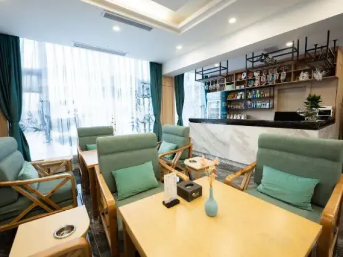Panda Prince Hotel