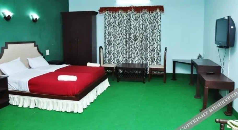 Vythiri Thadakam Resort