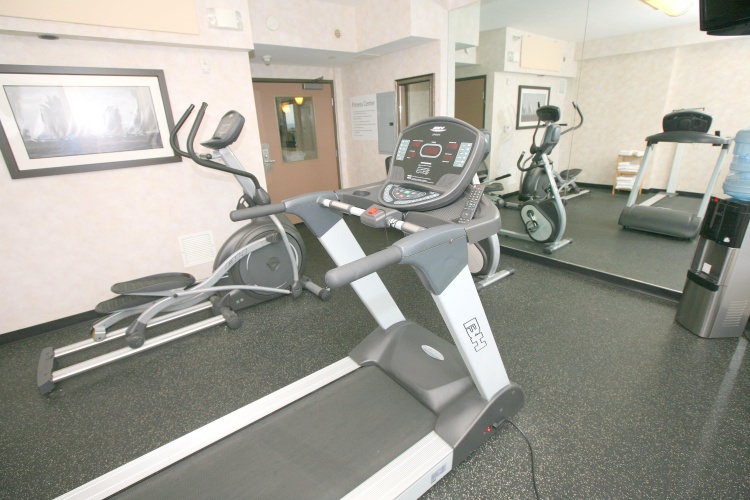 Holiday Inn Express San Diego South - Chula Vista photo 24