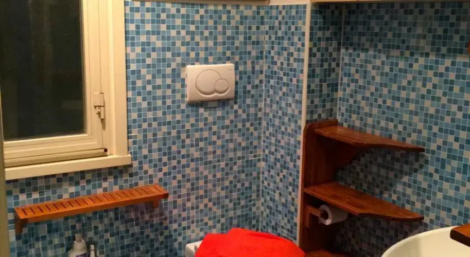 Leonardo's guesthouse