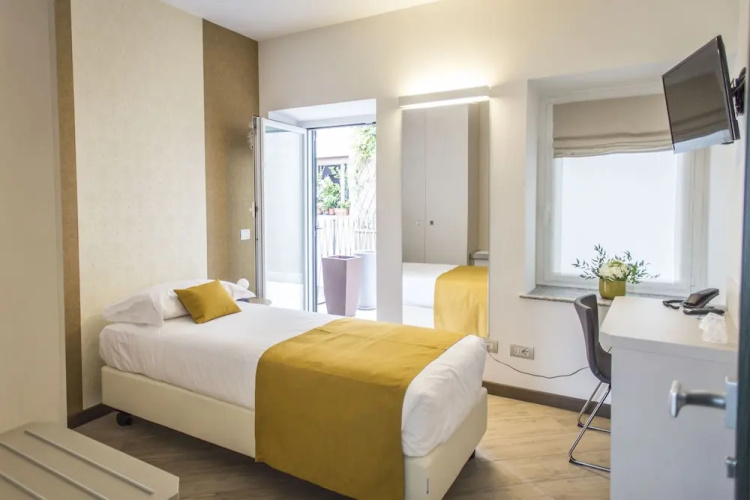 Hotel Ponti