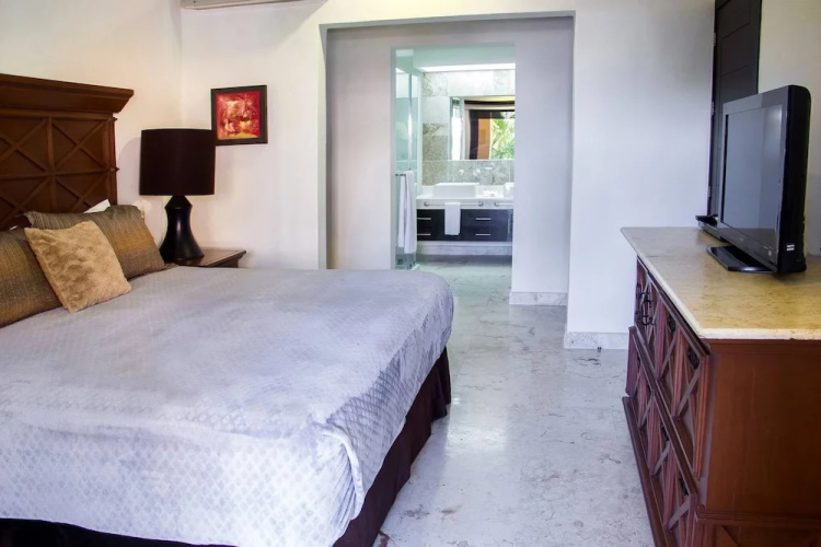 El Faro 102 Reef 2 Bedroom