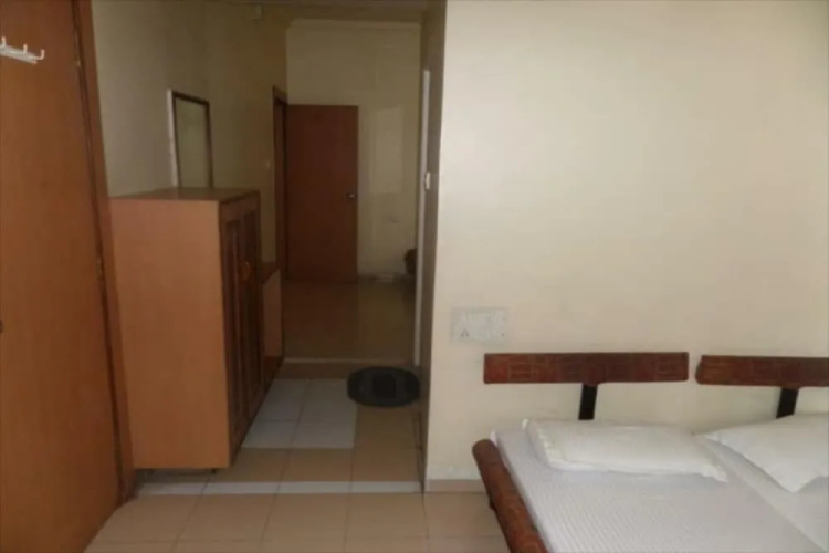 Cinderalla Inn Lodging