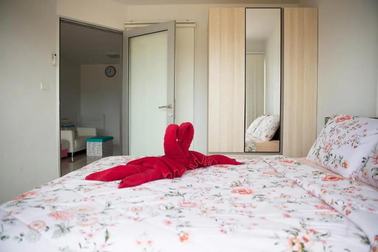 Grand Beach Condo B404 by Malai
