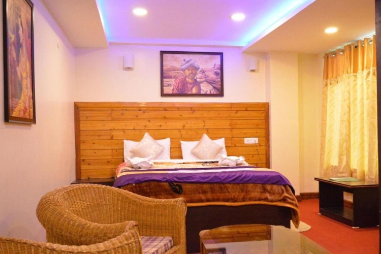 Superior Double room with city view
