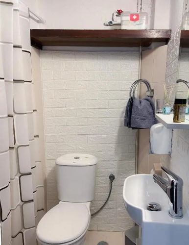 Gregory's Studio apartment with sea view