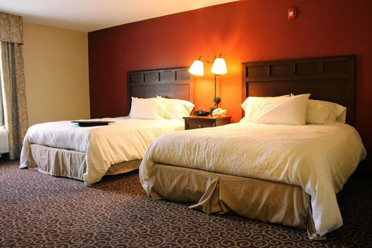 Hampton Inn and Suites Mansfield South