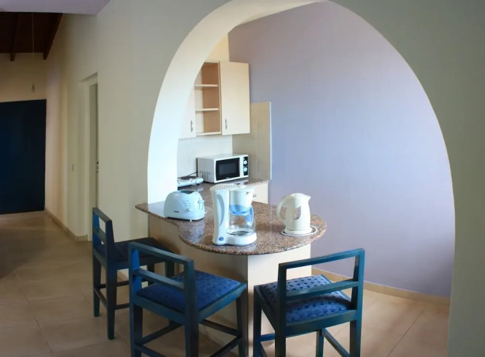 1 Bedroom Apartment with sea view