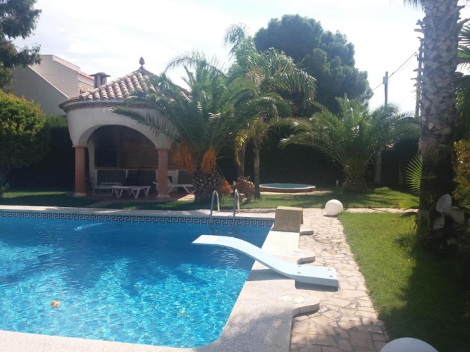 Villa