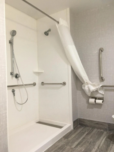 Hampton Inn Old Bridge