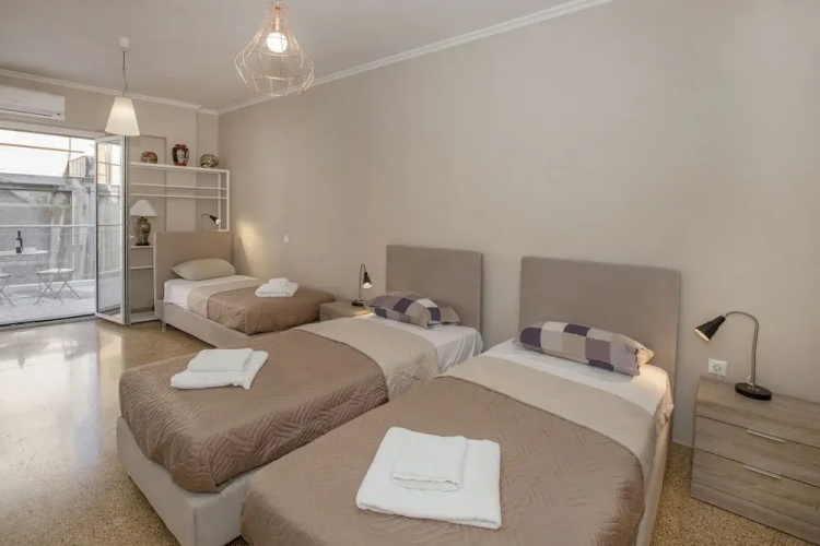 Leonidas Loft in the Heart of Athens