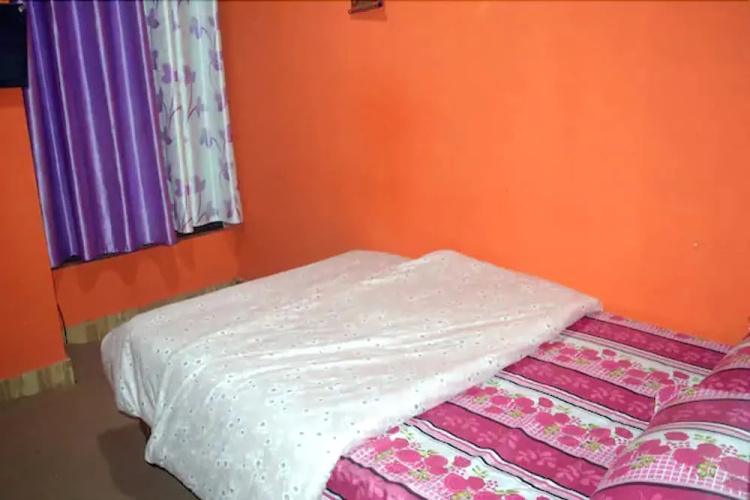 Riverside Duplex Guest House