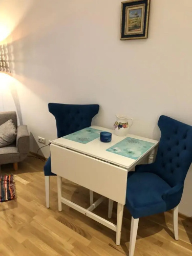 Flair and Design Apartment!