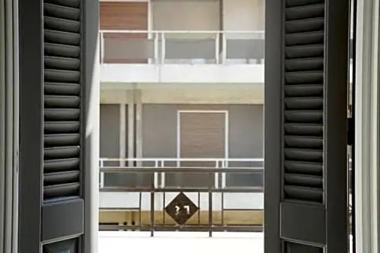 Plues 43 suites Athens / C