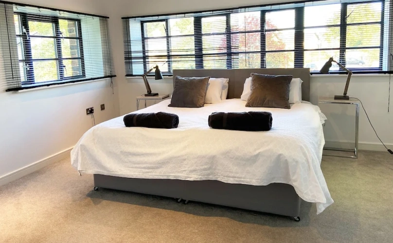 2 Bedrooms Premium Apartment