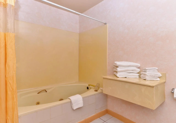 Howard Johnson Inn Trenton