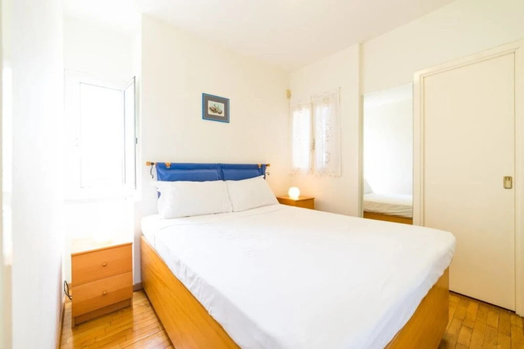 Sunny Flat With a Large Terrace Close to Vatican, Serviced by Hostmake