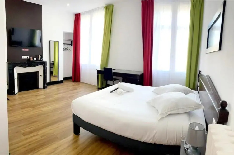 Enzo Hotels Limoges Centre Jourdan By Kyriad Direct