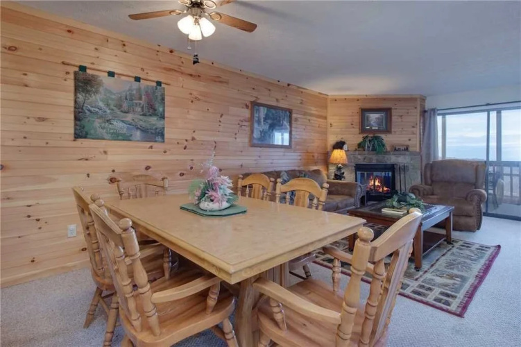 Ski View Mountain Resort 305 - Two Bedroom Condo